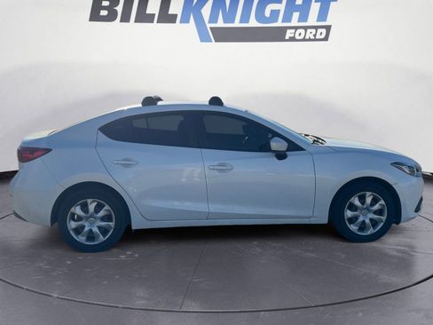 Used 2016 MAZDA MAZDA3 i Sport image 6