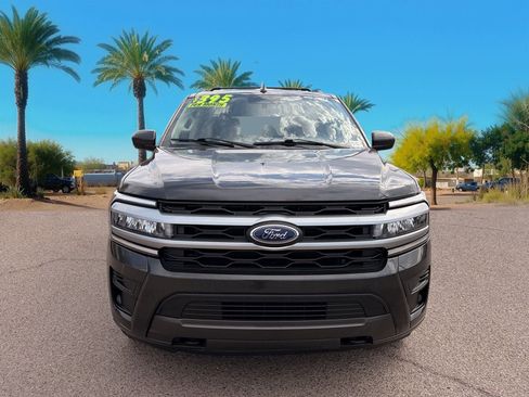 Used 2022 Ford Expedition XLT AWD/4WD image 9