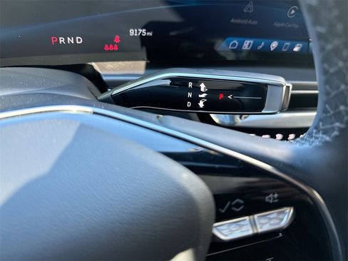 Used 2024 Cadillac Lyriq Tech image 22