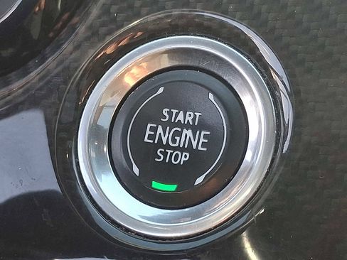 Used 2020 Cadillac XT6 Sport AWD/4WD image 25