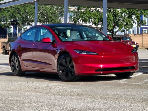 Used 2025 Tesla Model 3 Long Range AWD/4WD image 1