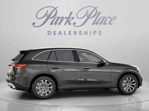 Certified 2026 Mercedes-Benz GLC 300 4MATIC image 24