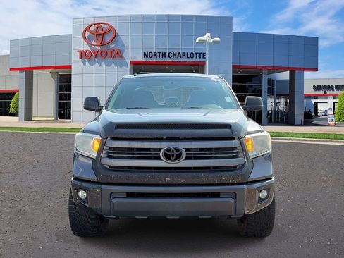 Used 2014 Toyota Tundra SR5 RWD image 2