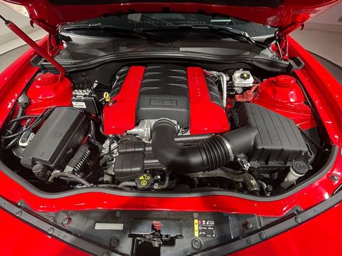 Used 2015 Chevrolet Camaro SS w/ Commemorative Special Edition RWD image 43