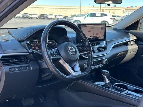 Used 2023 Nissan Altima 2.5 SL image 7