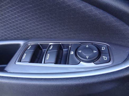 Used 2024 Chevrolet Malibu LT image 14