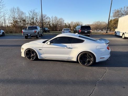 Used 2021 Ford Mustang GT Premium image 7