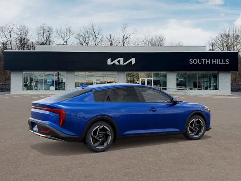 New 2025 Kia K4 EX image 6