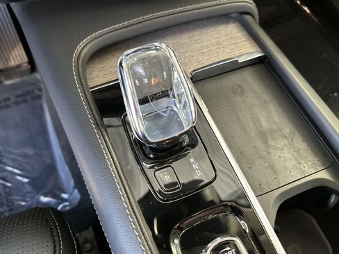 Used 2021 Volvo XC90 T8 Inscription w/ Advanced Package image 23