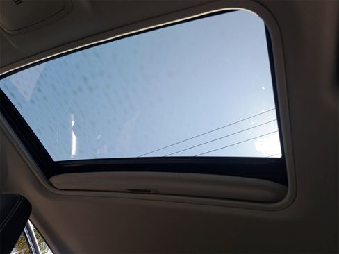 Used 2016 Toyota RAV4 XLE image 31
