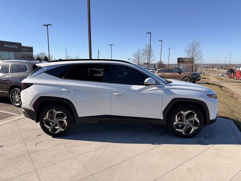 Used 2023 Hyundai Tucson Limited image 11