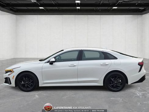 Certified 2025 Kia K5 LXS FWD image 2