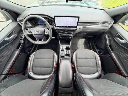 Certified 2024 Ford Escape ST-Line w/ Tech Pack #1 AWD/4WD image 21
