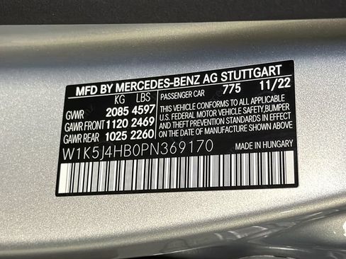 Used 2023 Mercedes-Benz CLA 250 4MATIC image 32