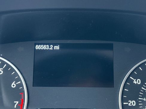 Used 2021 Ford EcoSport SES image 12