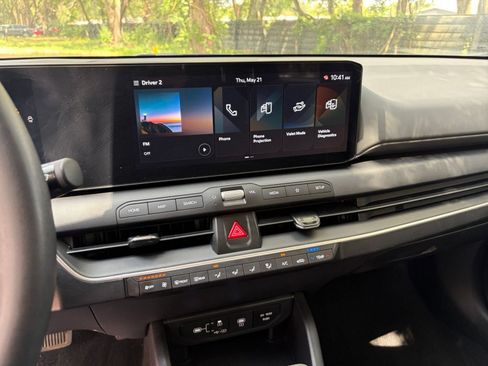 Used 2025 Kia K4 FWD image 21