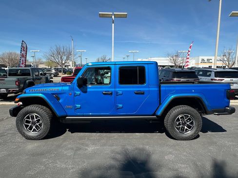 New 2026 Jeep Gladiator Rubicon AWD/4WD image 3