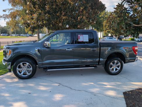 Used 2021 Ford F150 Lariat w/ Max Trailer Tow Package AWD/4WD image 7
