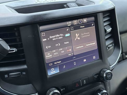 Used 2024 RAM 2500 Big Horn image 31