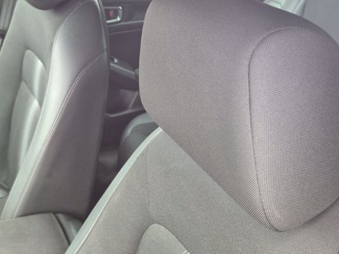 Used 2025 Honda Civic Sport image 11