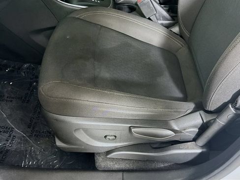 Used 2022 Chevrolet Trax LS w/ Tint and Cruise Package FWD image 18