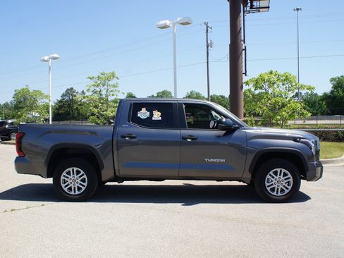 Used 2024 Toyota Tundra SR5 AWD/4WD image 20