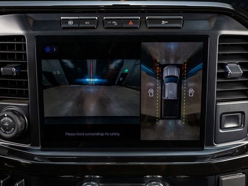 Used 2023 Ford F250 Lariat w/ Lariat Ultimate Package image 25