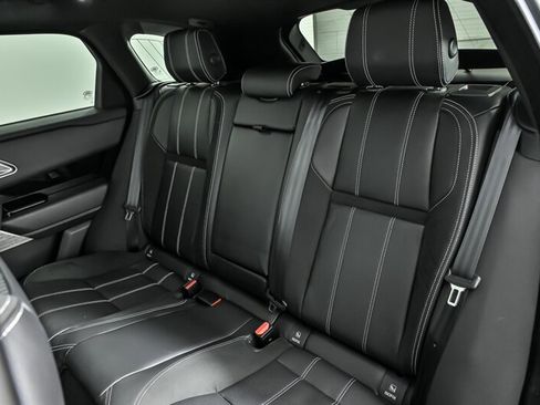 Used 2020 Land Rover Range Rover Velar R-Dynamic S image 22