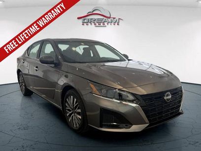 New 2025 Nissan Altima 2.5 SV w/ SV Premium Package