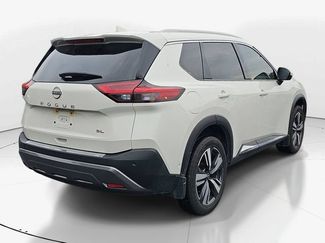 Used 2023 Nissan Rogue SL w/ SL Premium Package FWD video 3