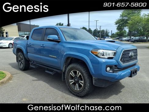 Used 2019 Toyota Tacoma TRD Sport AWD/4WD image 7