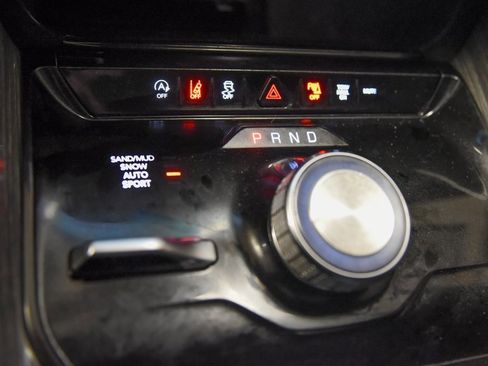 Used 2022 Jeep Wagoneer Series II w/ Rear Seat Video Group 1 image 33