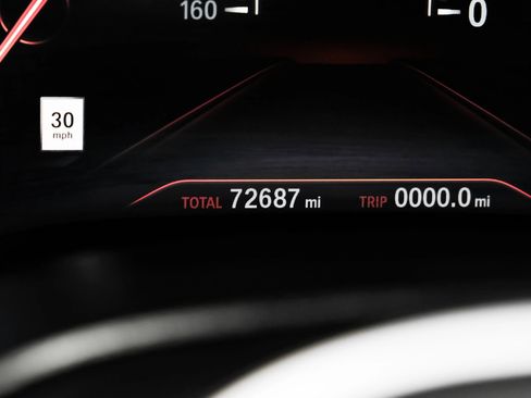 Used 2019 BMW 540i w/ M Sport Package image 72