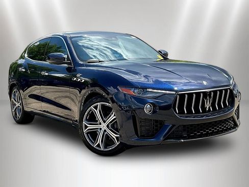 Used 2022 Maserati Levante GT AWD/4WD image 3