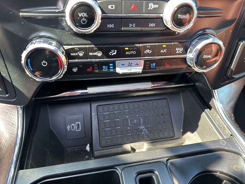 Used 2025 Ford F150 King Ranch w/ FX4 Off-Road Package AWD/4WD image 30