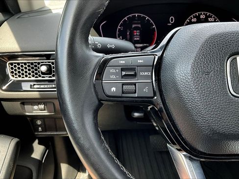 Used 2023 Honda Civic EX-L image 10
