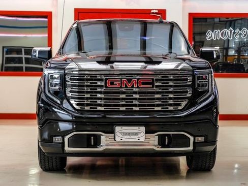 Used 2023 GMC Sierra 1500 Denali w/ Technology Package image 9