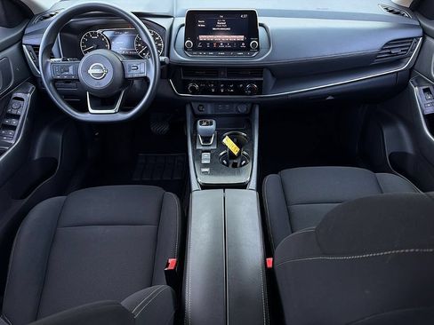 Used 2024 Nissan Rogue S FWD image 10