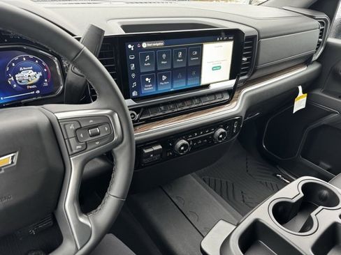 New 2026 Chevrolet Silverado 3500 LT w/ Leather Package image 16