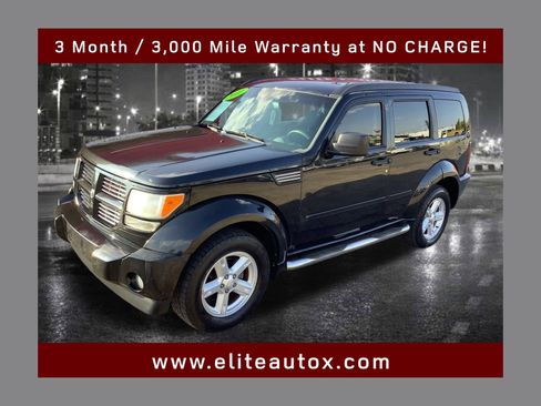 Used 2011 Dodge Nitro SXT image 1