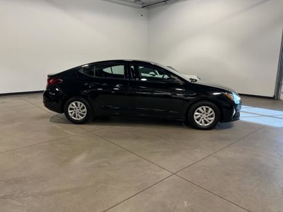Used 2019 Hyundai Elantra SE w/ Cargo Package