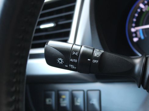 Used 2016 Toyota Highlander Limited Platinum image 34