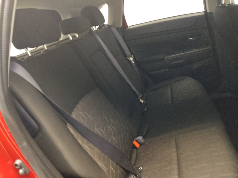 Used 2025 Mitsubishi Outlander Sport AWD image 19