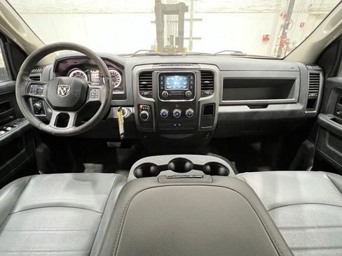 Used 2018 RAM 1500 Tradesman RWD image 23