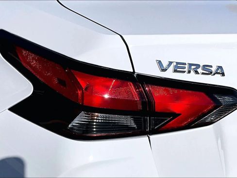 New 2025 Nissan Versa S image 14