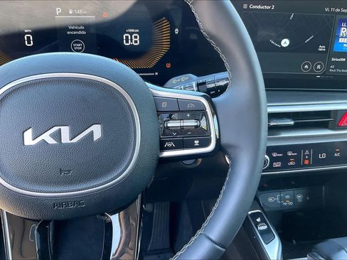 Used 2025 Kia Sorento S w/ Panoramic Sunroof Package FWD image 24