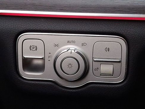 Used 2020 Mercedes-Benz GLE 350 4MATIC image 20