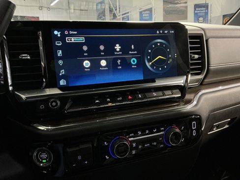 Used 2024 Chevrolet Silverado 1500 RST w/ Z71 Off-Road Package image 26