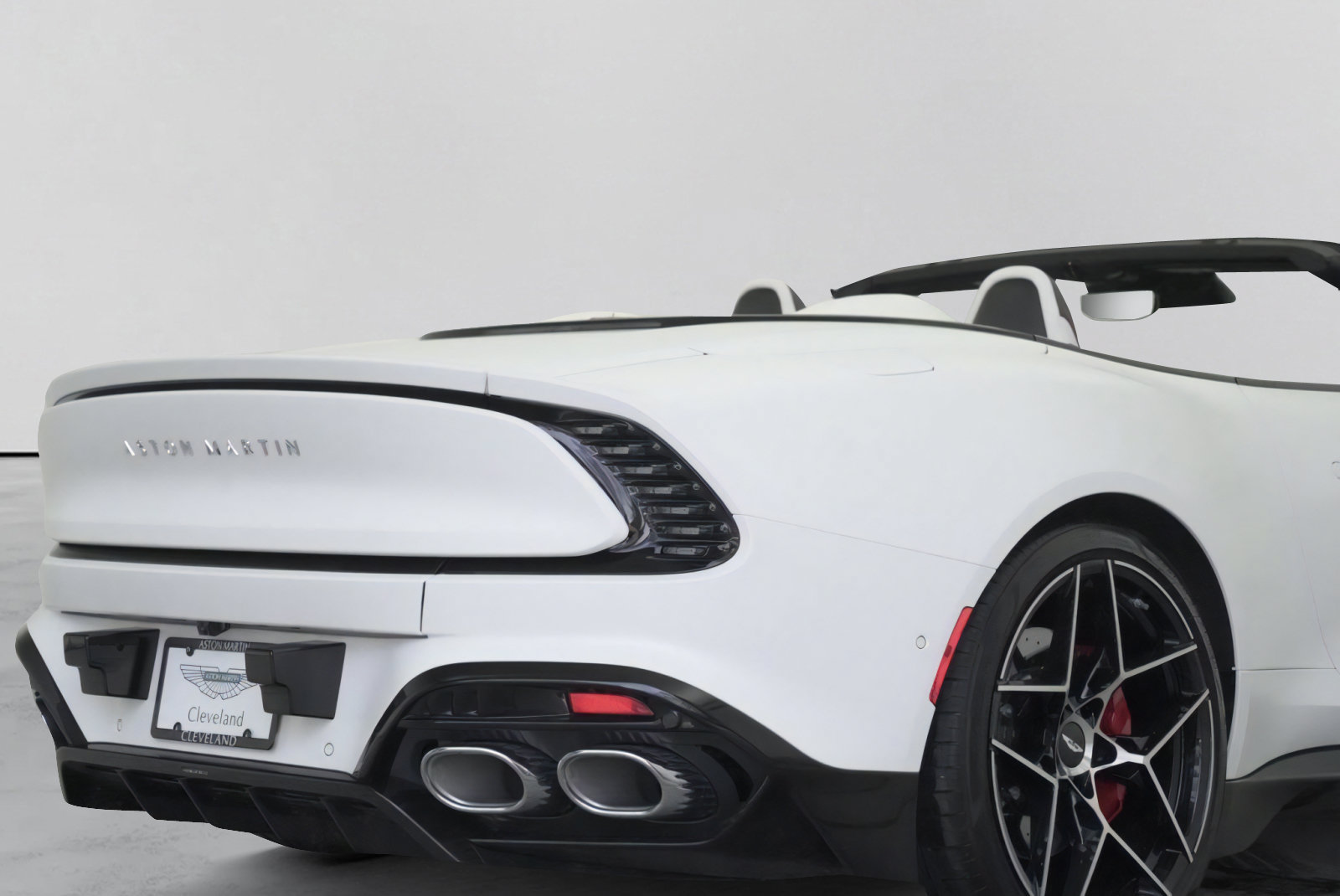 New 2026 Aston Martin Vanquish Convertible RWD image 50