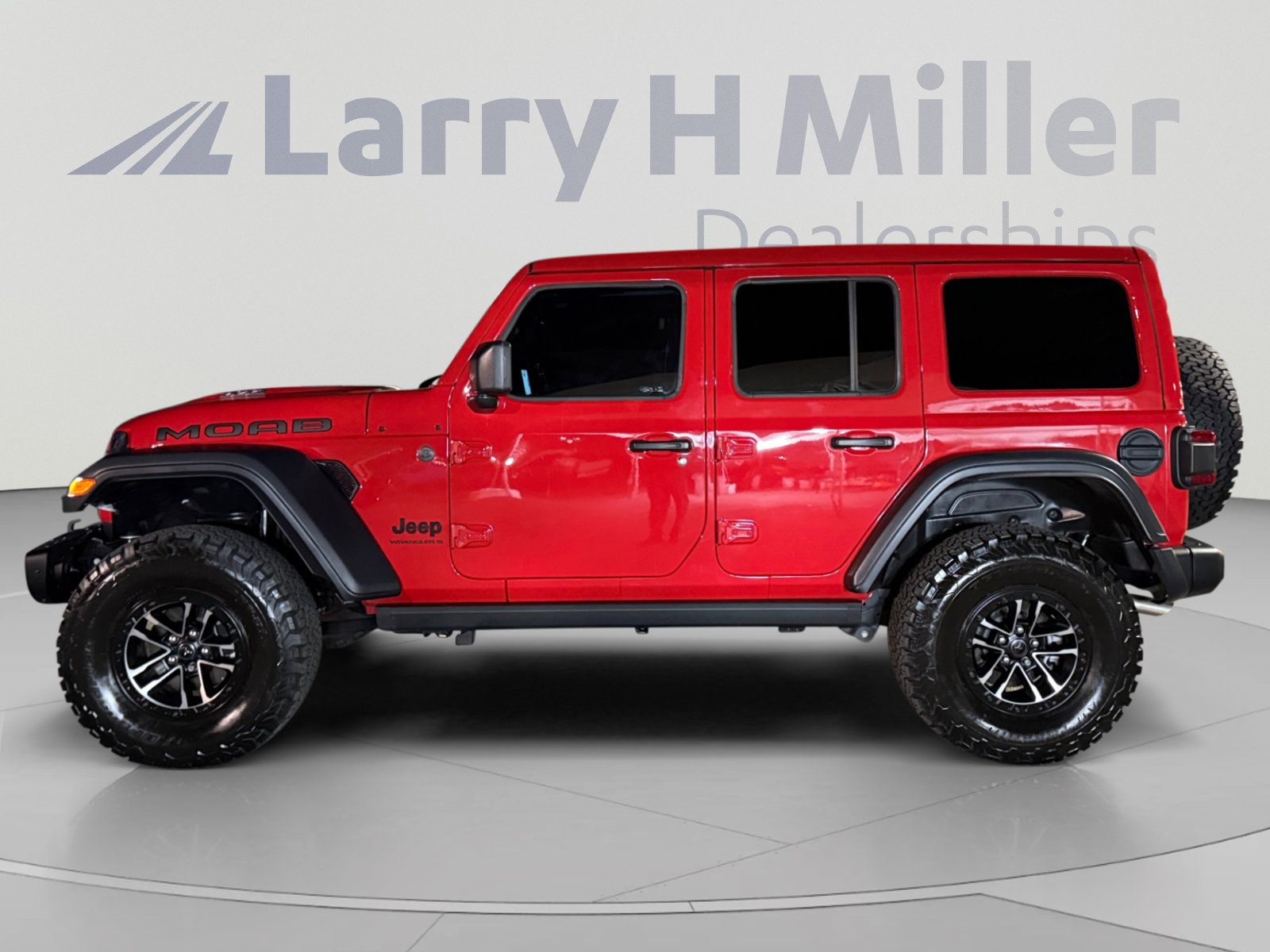 Used 2026 Jeep Wrangler Unlimited Rubicon 392 w/ Quick Order Package 27X Moab AWD/4WD image 2